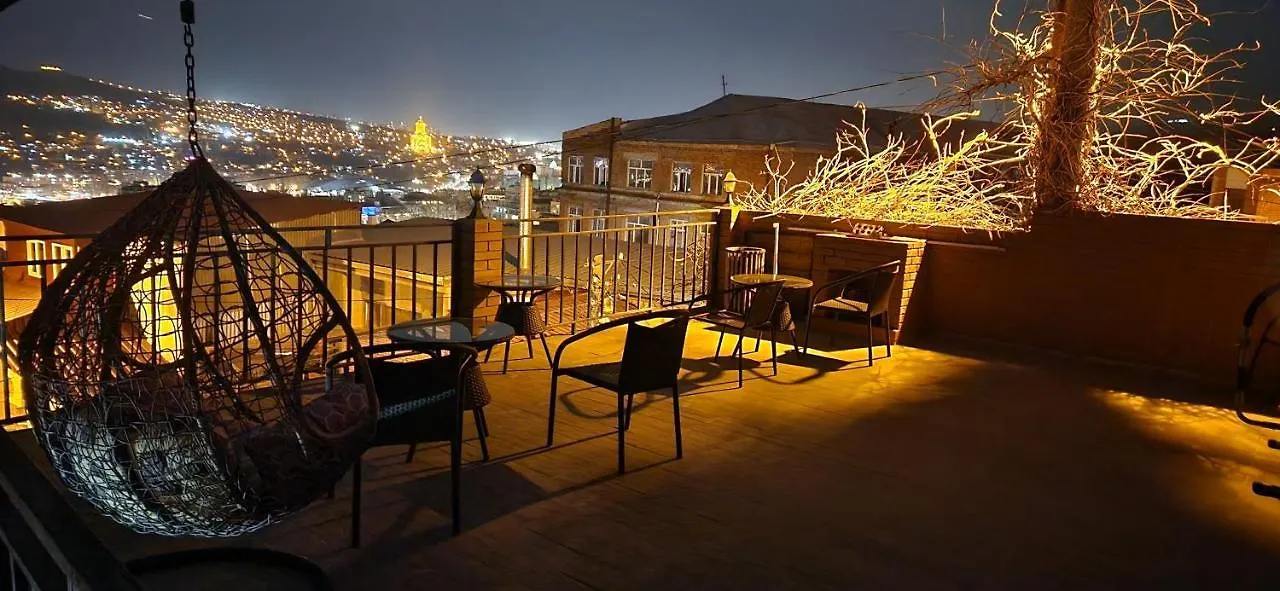 9 Borbalo Street Apartment With Terrace Tbilisi