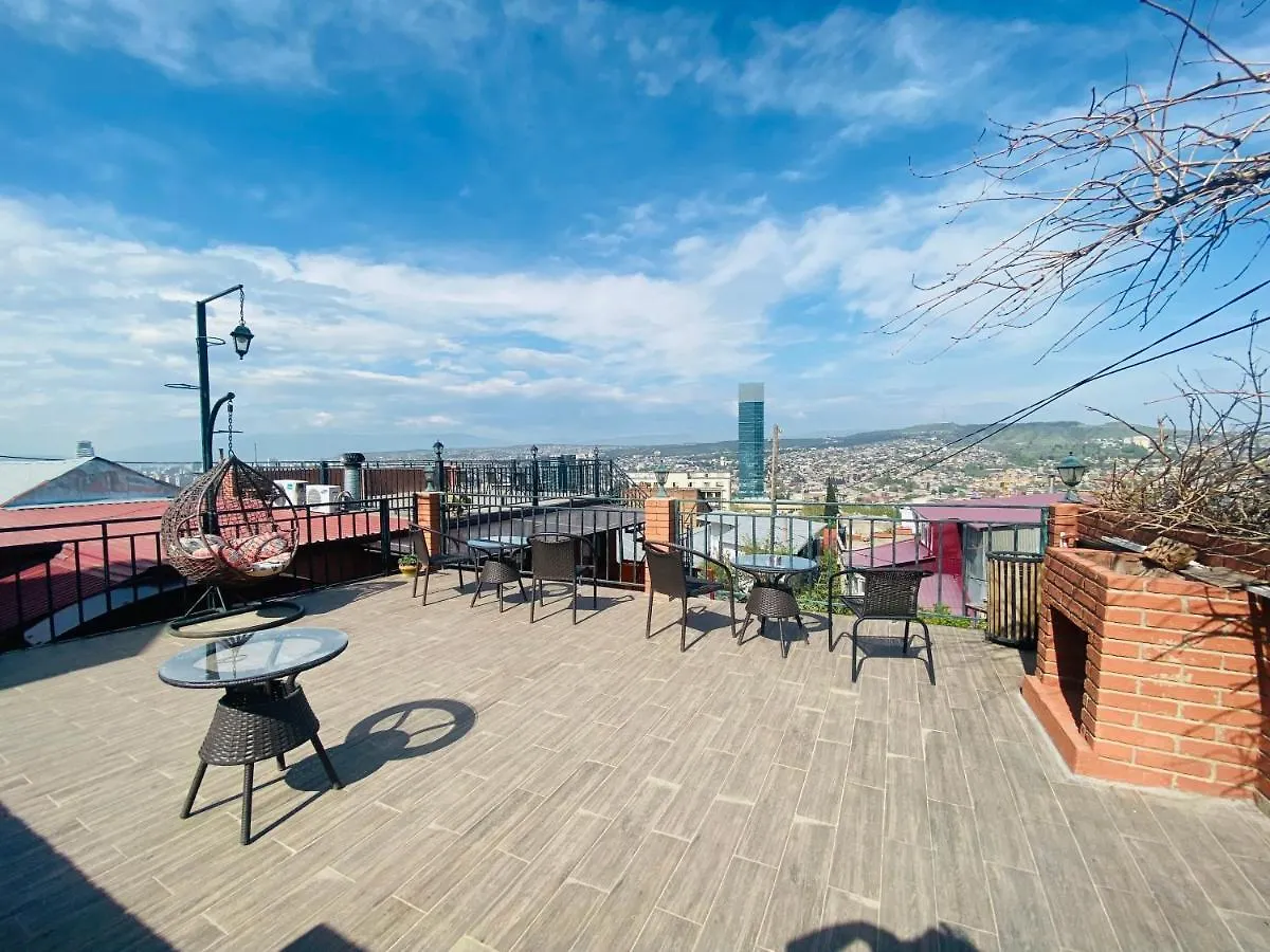 9 Borbalo Street Apartment With Terrace Tbilisi